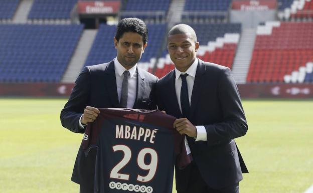 Al-Khelaïfi dice estar «seguro al 200%» de que Mbappé se queda en el PSG