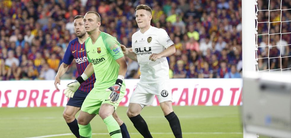 Neto y Cillessen, el intercambio en cifras
