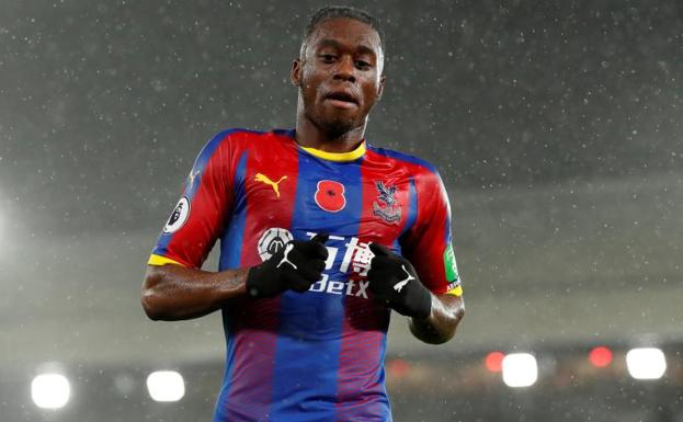 El Manchester United firma al lateral Wan-Bissaka por 56 millones