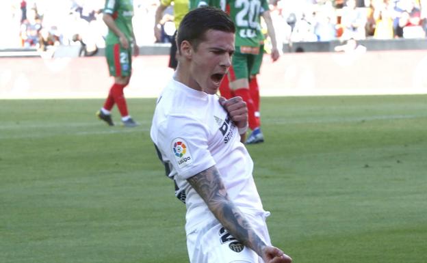 Santi Mina muestra su deseo de volver a su «casa»