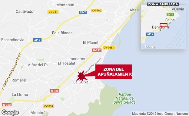 Un británico de 46 años apuñala por la espalda a un joven de 20 tras discutir en un bar de l'Alfàs del Pi