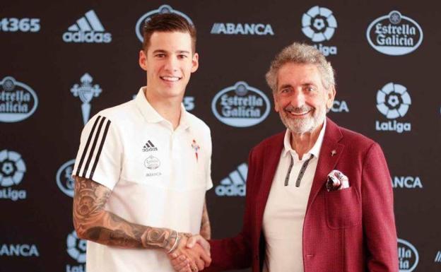 El Celta anuncia el fichaje de Santi Mina