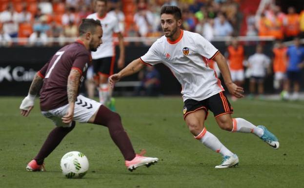 Nacho Gil se desvincula del Valencia CF y ficha por la Ponferradina