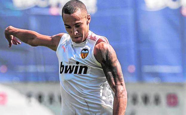 El fichaje de Rafinha, a fuego lento