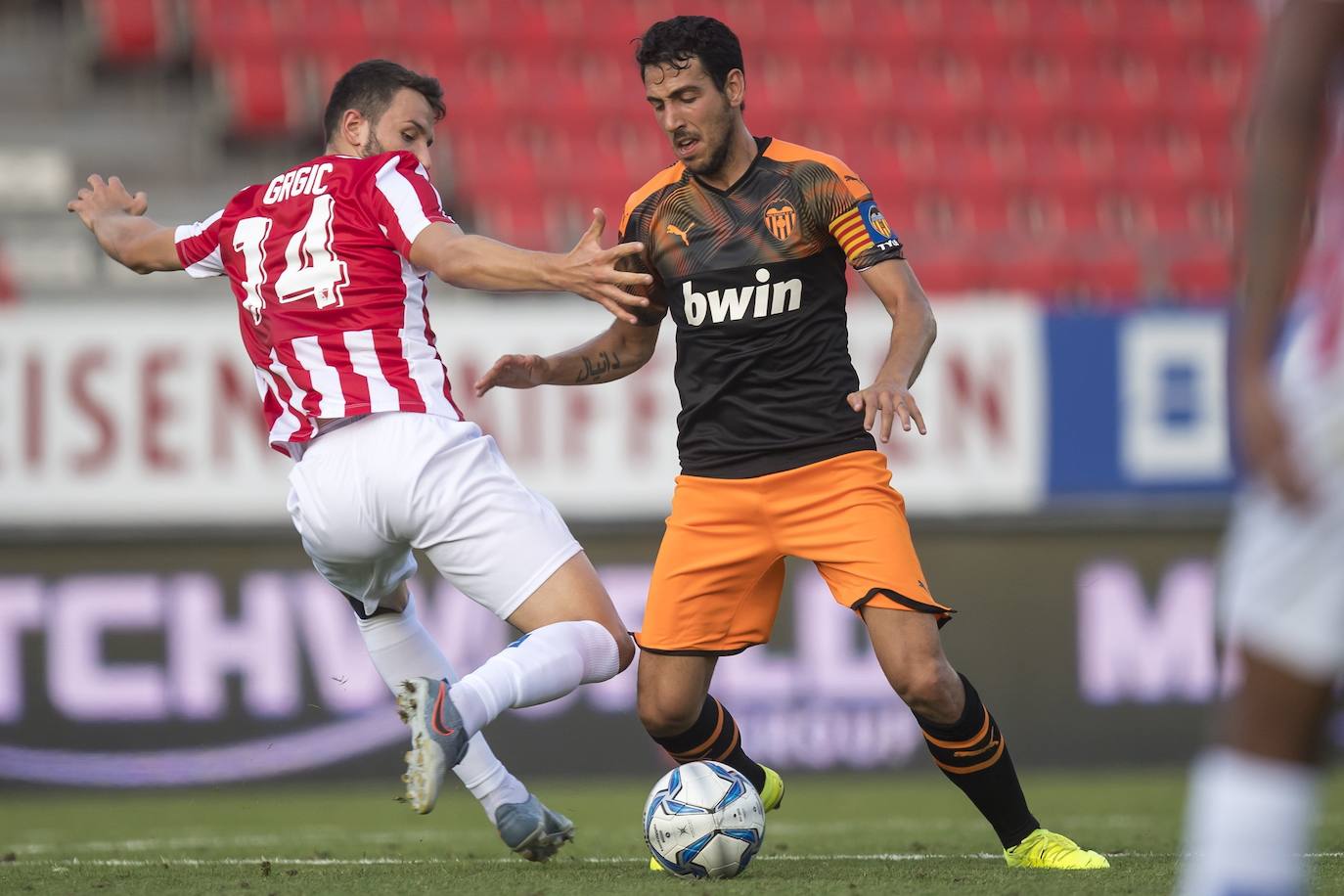 El Valencia CF-FC Sion, en imágenes