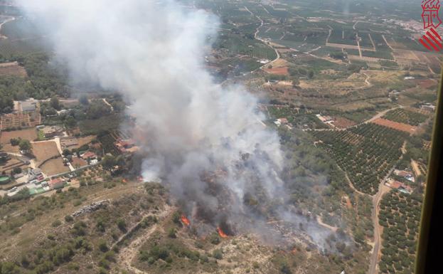 Estabilizado el incendio de Rafelguaraf