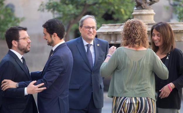 Torra se marcha de vacaciones con una llamada a la unidad y avisando de un nuevo 1-O