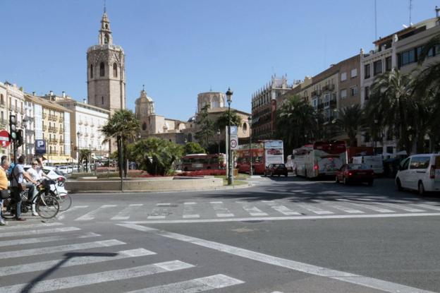 La nueva plaza de la Reina de Valencia sigue a la espera de permiso año y medio después