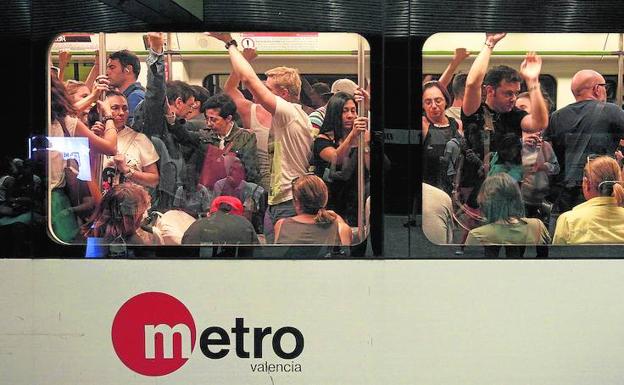 Descuentos para jóvenes en Metrovalencia y TRAM