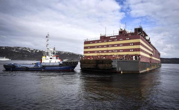 Rusia envía a la península de Chukotka su primera central nuclear flotante