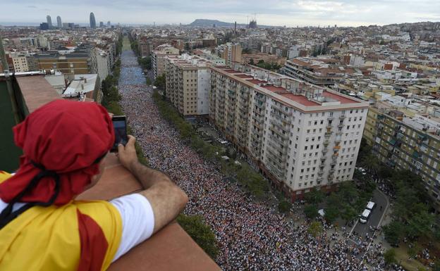 Los inscritos para la Diada caen un 25% en plena división del independentismo