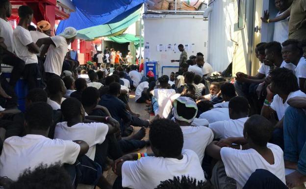 Malta acuerda recibir a los 356 migrantes del Ocean Viking