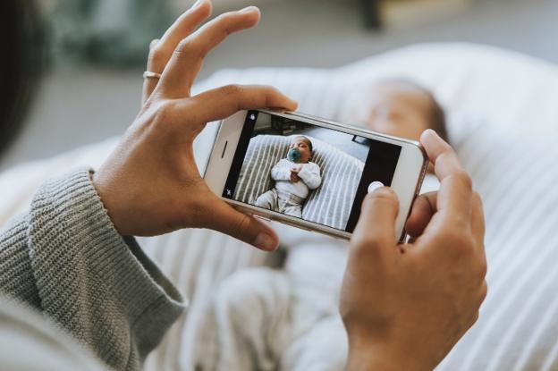 Así exponen los padres a los hijos por Internet