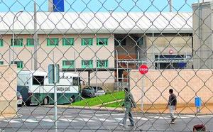 Un preso agrede con un palo a un funcionario e intenta apuñalarlo en Albocàsser