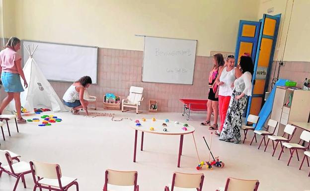 El colegio San Blas de Albal inaugura un aula para 18 niños de entre 2 y 3 años