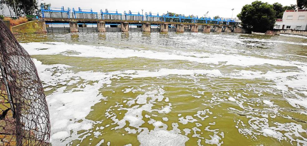 La Albufera desagua para no inundar los arrozales