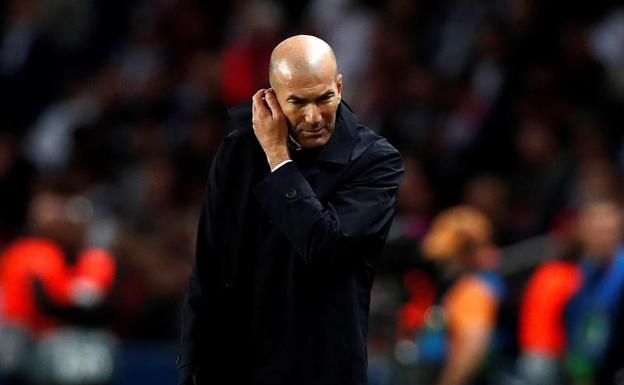 Zidane busca respuestas al déficit estructural