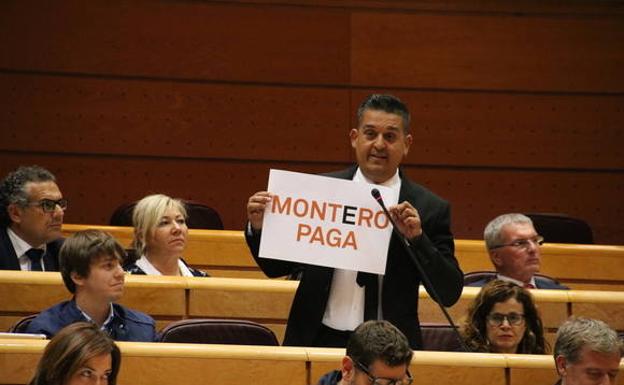 Compromís afea a los 11 senadores del PSPV que cobren sin presentar iniciativas