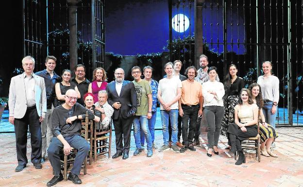 Les Arts rompe su silencio un mes después y mantendrá las actuaciones de Plácido Domingo