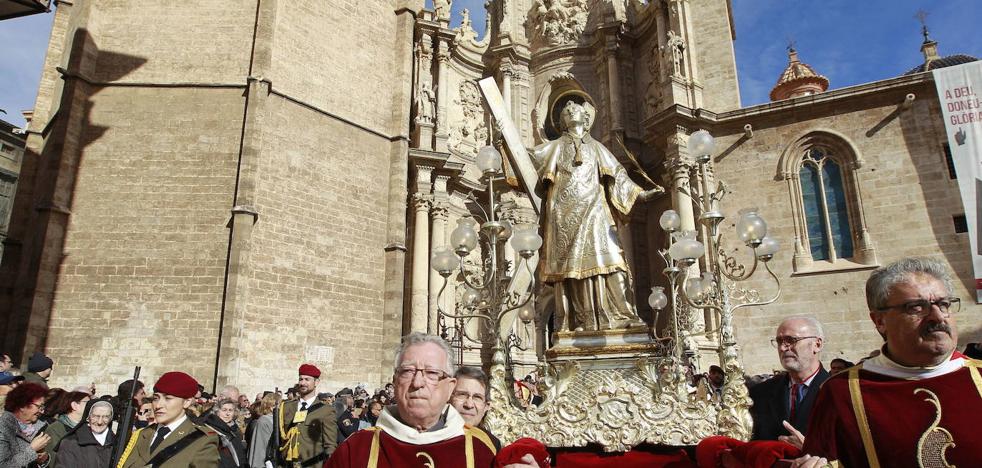 Acuerdo para que San Vicente Mártir se celebre en domingo