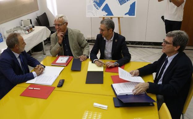 El Puerto de Valencia inicia los trámites para la ampliación norte con el voto en contra de Ribó