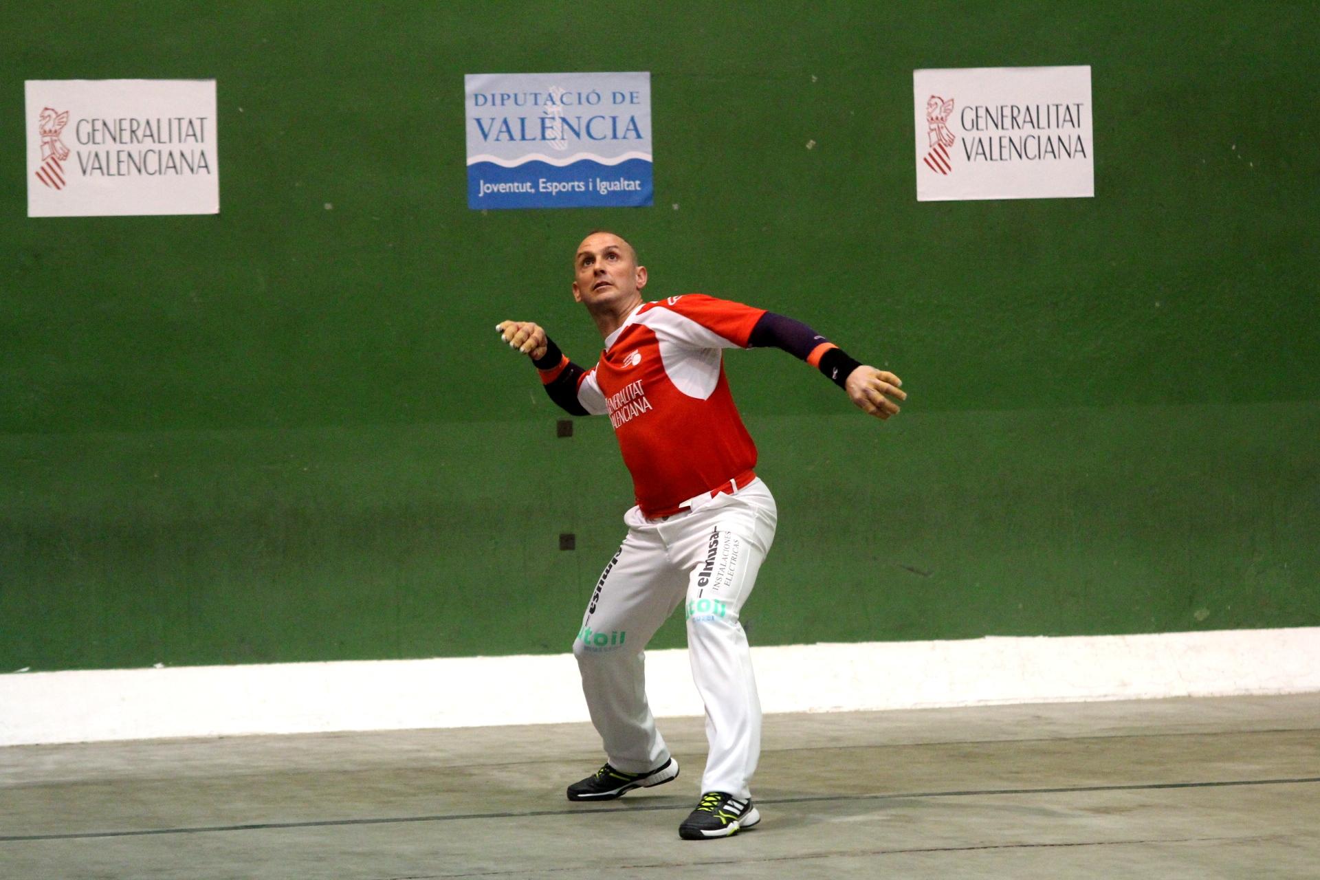 Adrián de Museros da paso a Adrián II