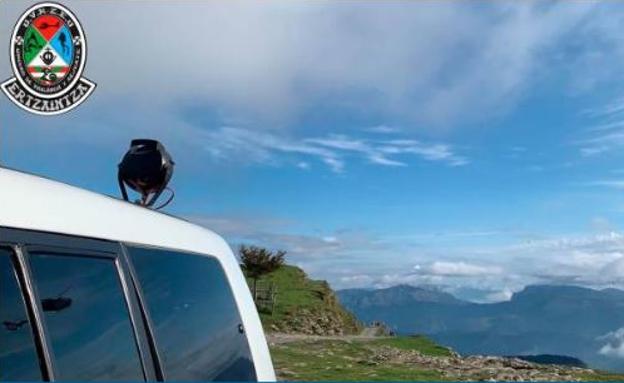 Encuentran en un monte el cadáver de un etarra