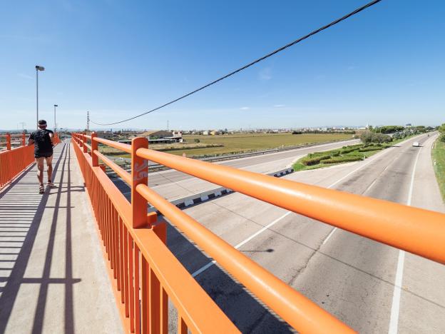 La autovía de El Saler tendrá tres cruces con semáforos y se quitará otra pasarela