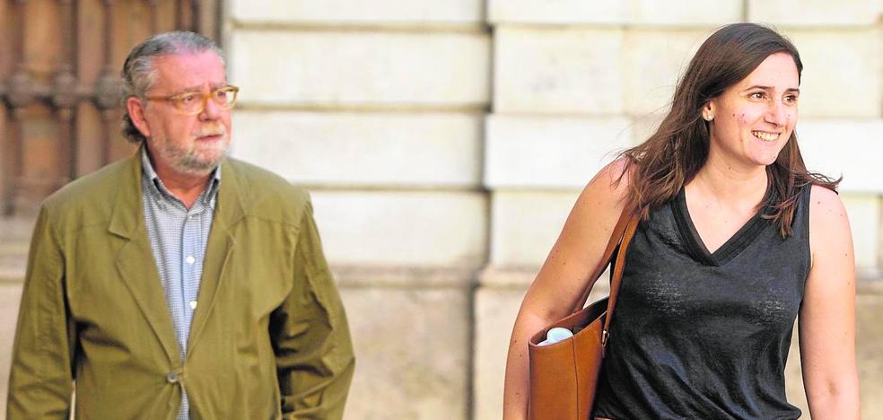El PSPV apoya subir el sueldo al gerente pese a que sólo lo ratifica en el cargo «de forma provisional»
