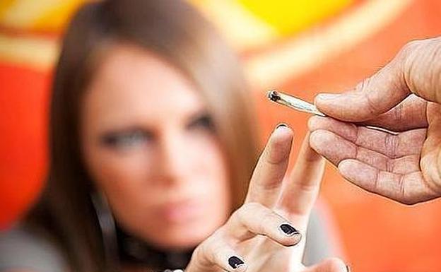 Sanidad eleva la alerta ante el auge del consumo de marihuana sintética
