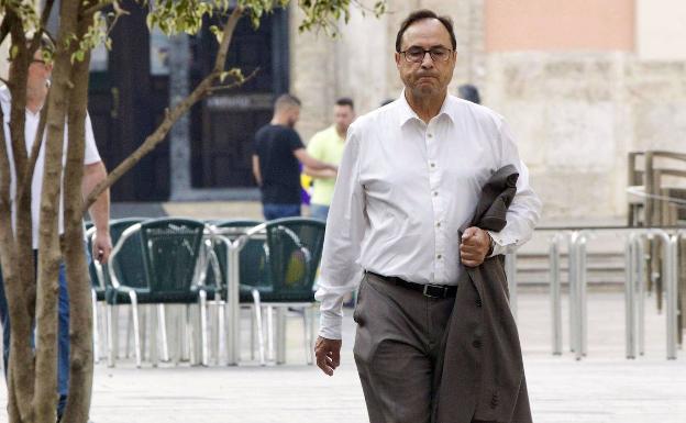 Soler decide la prórroga, el Consell sus condiciones