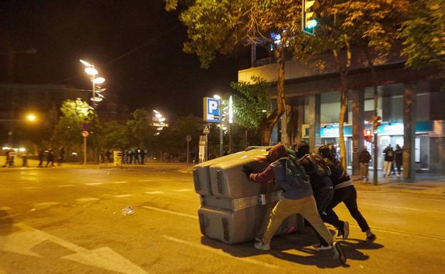 Seat para su planta de Martorell por la huelga general en Cataluña