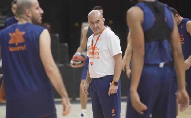 El Valencia Basket arropa a Ponsarnau