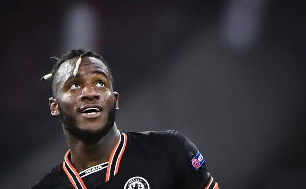 Batshuayi complica la Champions