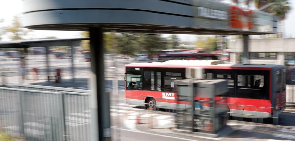 Auditores municipales afean la falta de control en contratos y gasto en la EMT