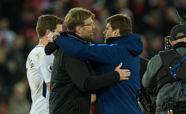 Klopp ante Pochettino, revancha de la Champions en Inglaterra