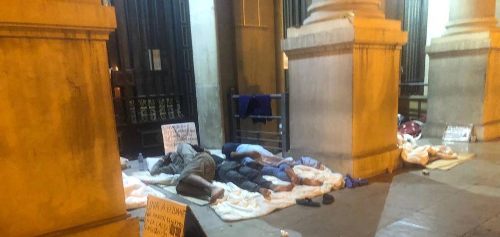 De sede de Hacienda en Valencia a campamento de indigentes