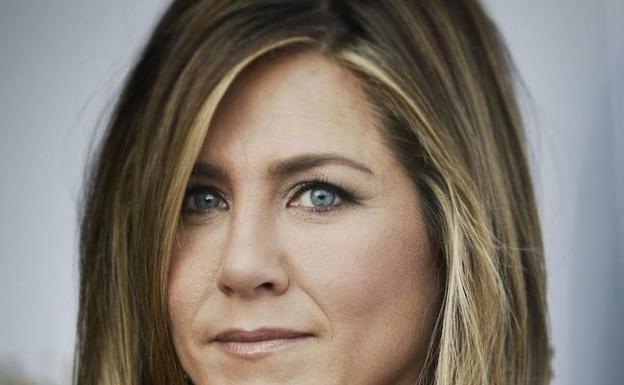 Aniston reniega de la cirugía