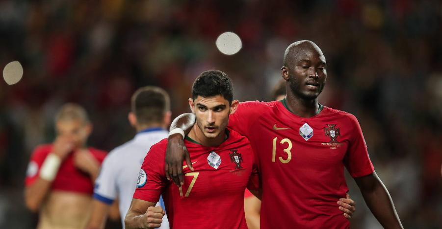 Guedes, un mes en el dique seco y sin fecha de regreso