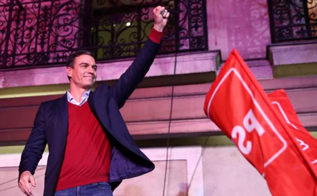 Sánchez se estrella contra la realidad