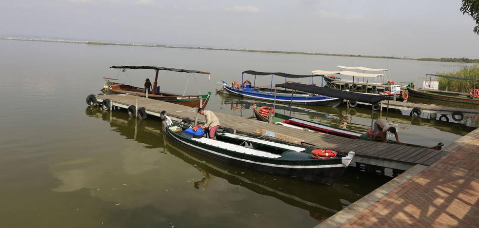 El Ayuntamiento de Valencia prohíbe las embarcaciones no tradicionales en la Albufera