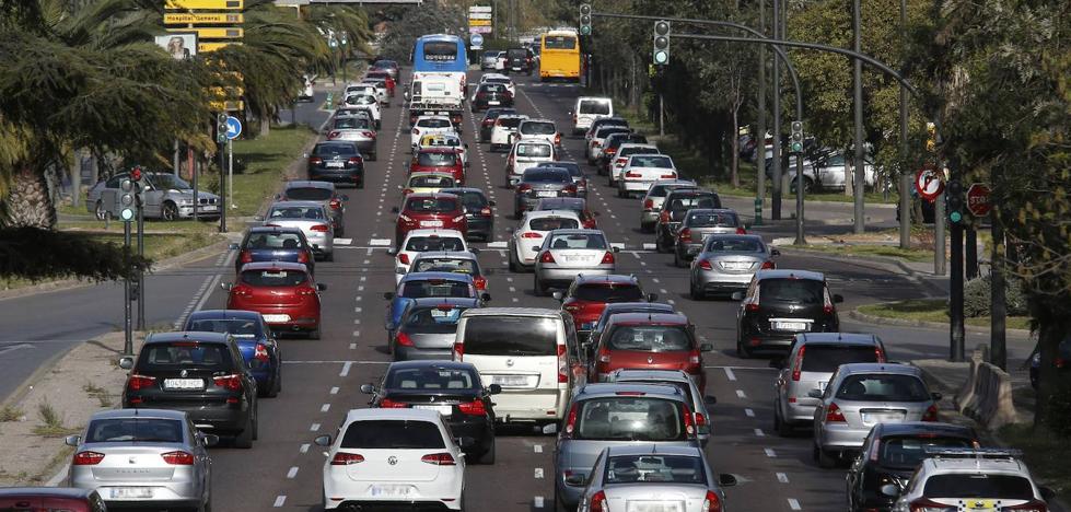 Avenida del Cid y Blasco Ibáñez, entre los puntos con más accidentes del país