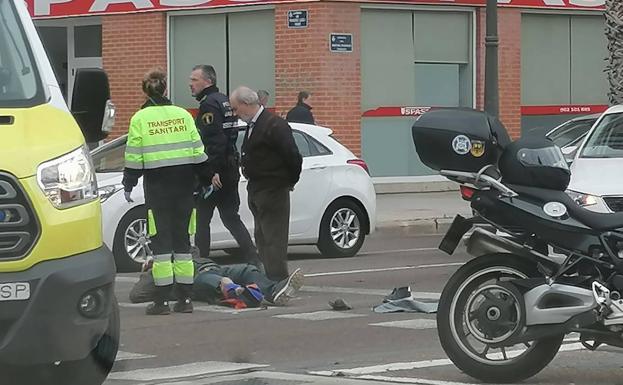 Herido un motorista en un accidente en la avenida Maestro Rodrigo de Valencia