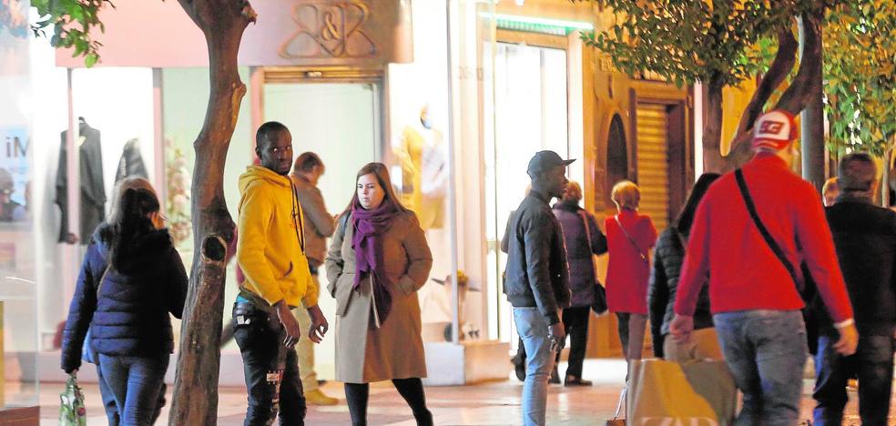 El negocio del 'top manta' en las calles de Valencia