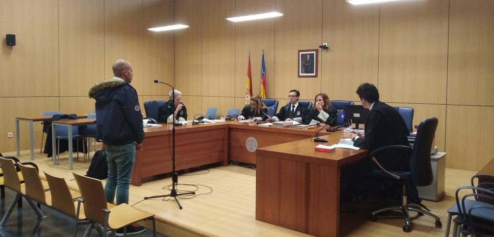Juicio por la violación a una joven que conoció en una discoteca de Valencia con chantaje de 10.000 euros