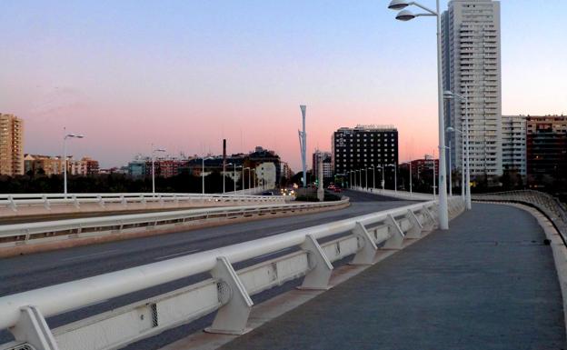 Los primeros cortes de calles en Valencia por el Maratón empiezan el viernes