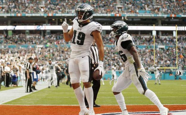 JJ Arcega-Whiteside anota su primer touchdown en la NFL