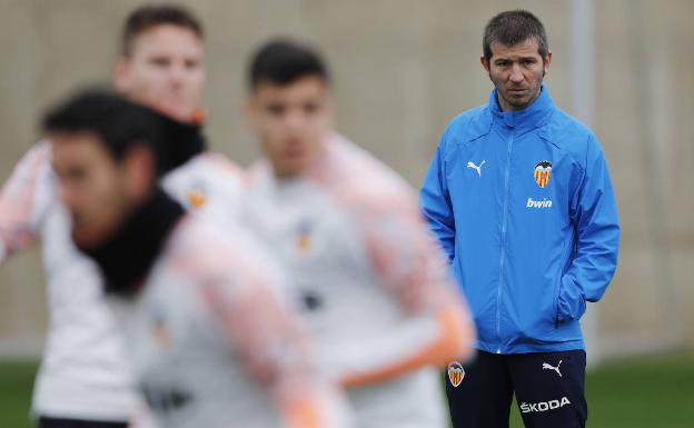 El Valencia CF, en Arabia y pendiente de Lim