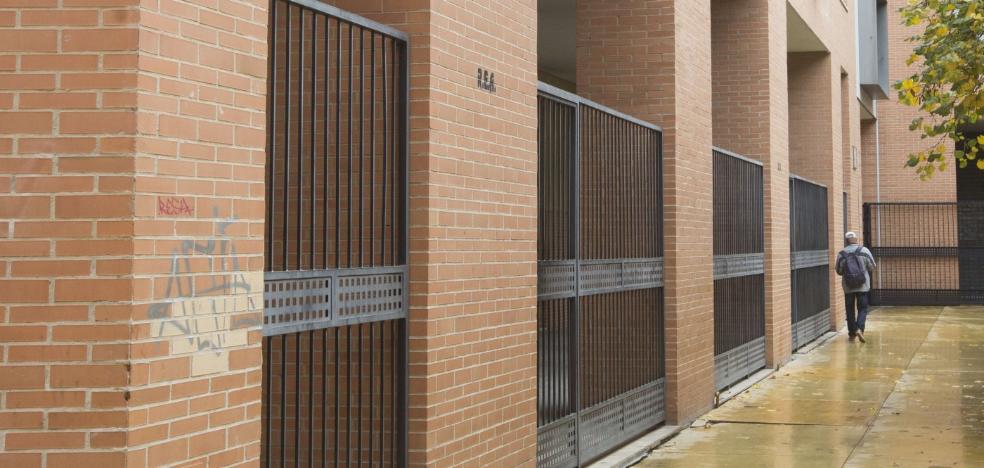 Fincas de Valencia blindadas contra el chabolismo