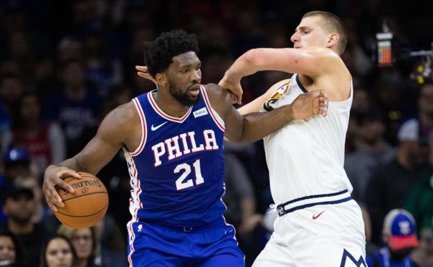 Los Sixers y los Heat siguen invictos en su cancha